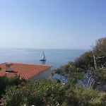 Maja Apartman *