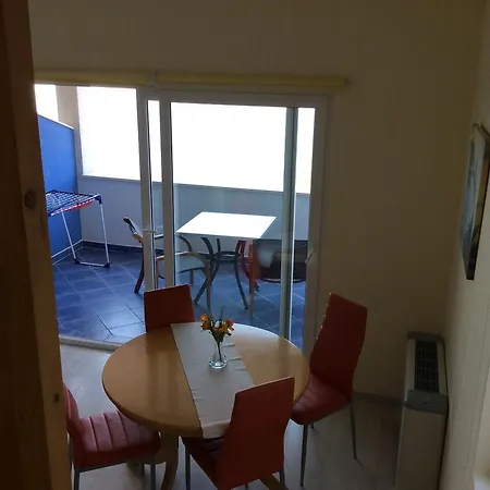 Apartman Maja *