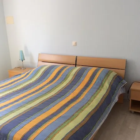 Maja Apartman *